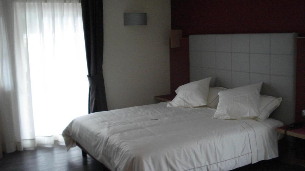 Hotel Garni Vittoria Fiera Di Primiero Rum bild